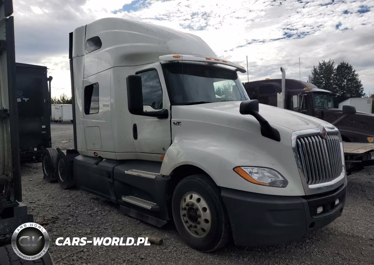 2020 International Lt625 Semi Truck