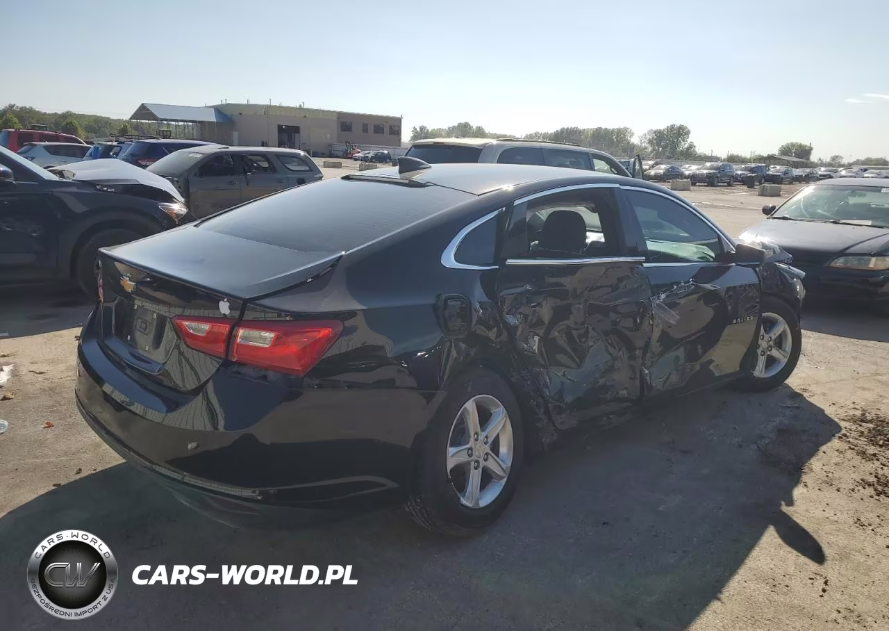 2019 Chevrolet Malibu Ls VIN:1G1ZC5ST2KF174552 - 3