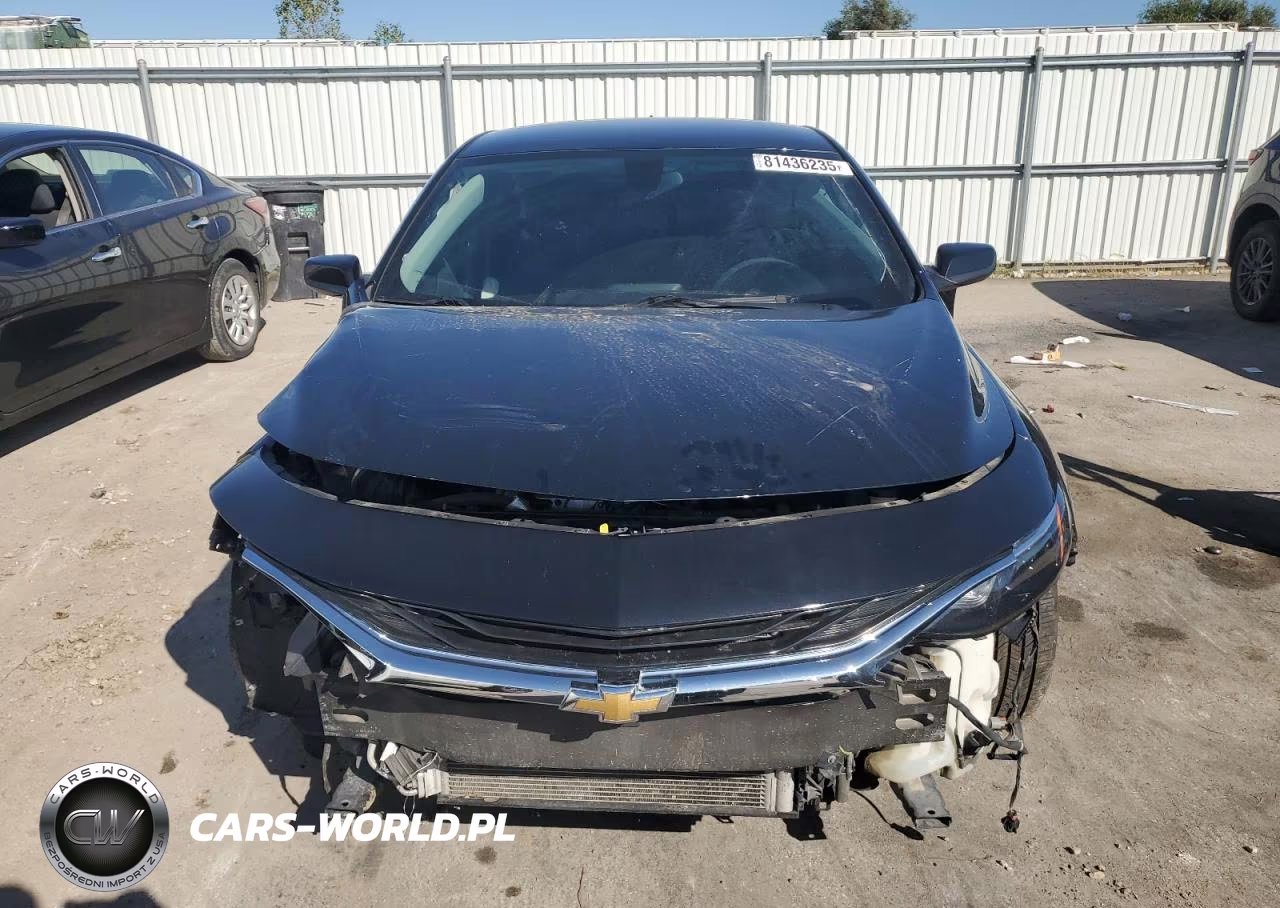 2019 Chevrolet Malibu Ls VIN:1G1ZC5ST2KF174552 - 5