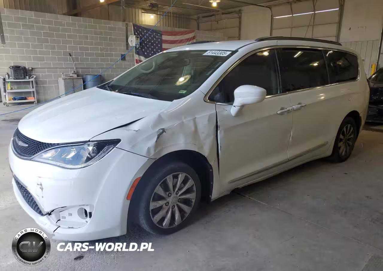 2017 Chrysler Pacifica Touring L