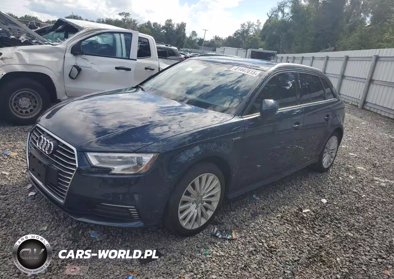 AUDI