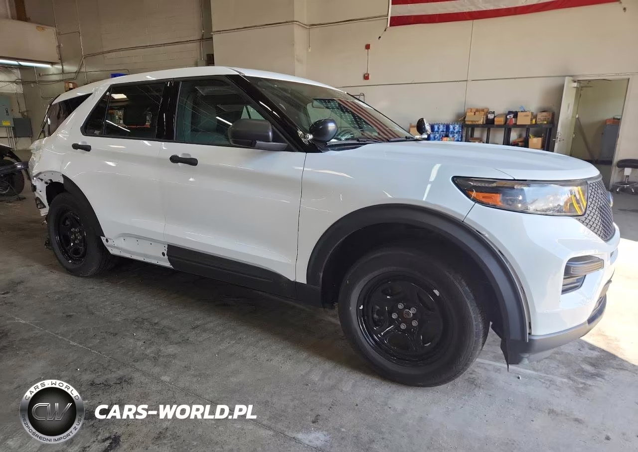 2024 Ford Explorer Police Interceptor VIN:1FM5K8AB6RGA24088 - 4