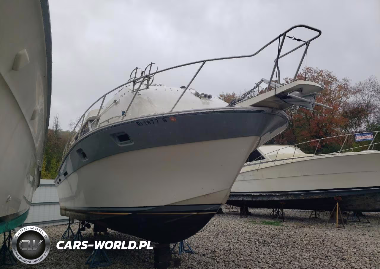 1987 Silverton Boat