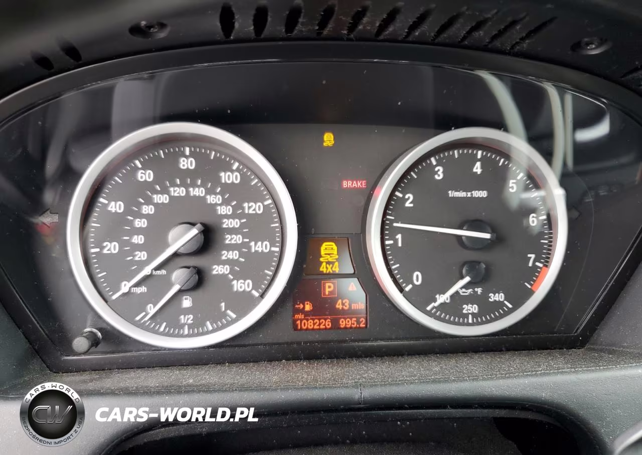 2012 BMW X6 xDrive50I VIN:5UXFG8C50CLZ97367 - 9