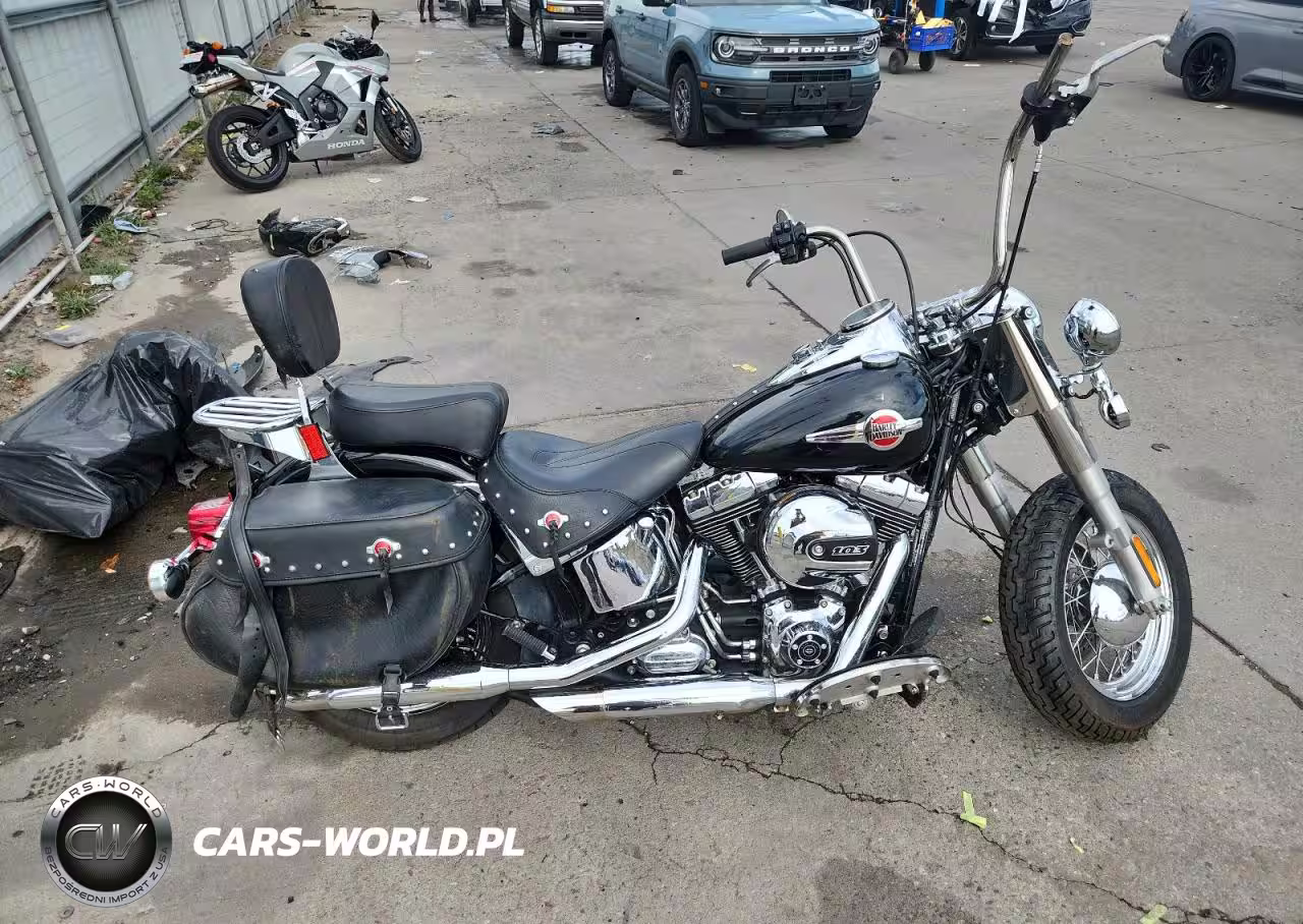 2017 Harley-Davidson Flstc Heritage Softail Classic