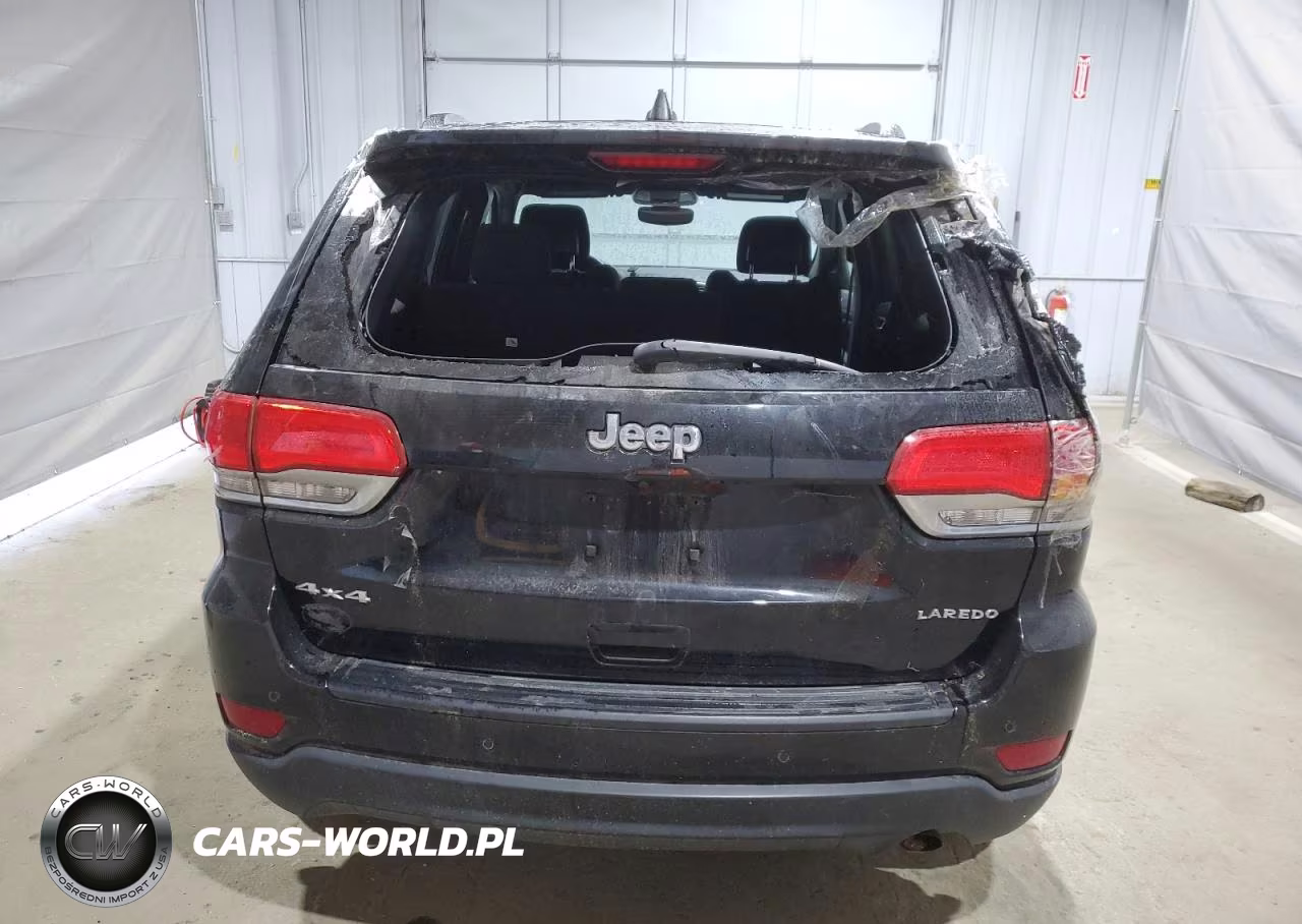 2017 Jeep Grand Cherokee Laredo VIN:1C4RJFAG4HC632450 - 6