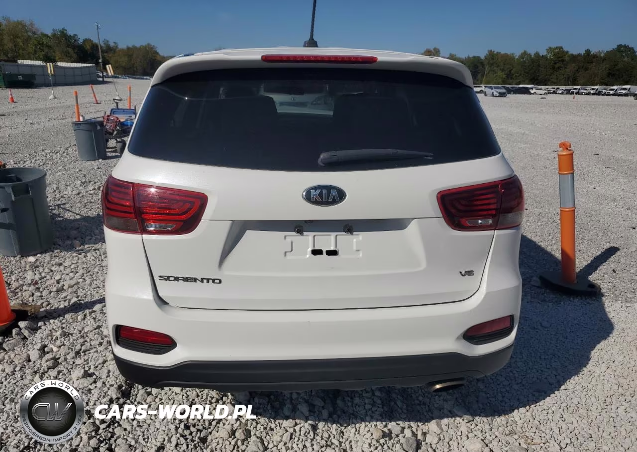 2020 Kia Sorento S VIN:5XYPG4A5XLG620607 - 6