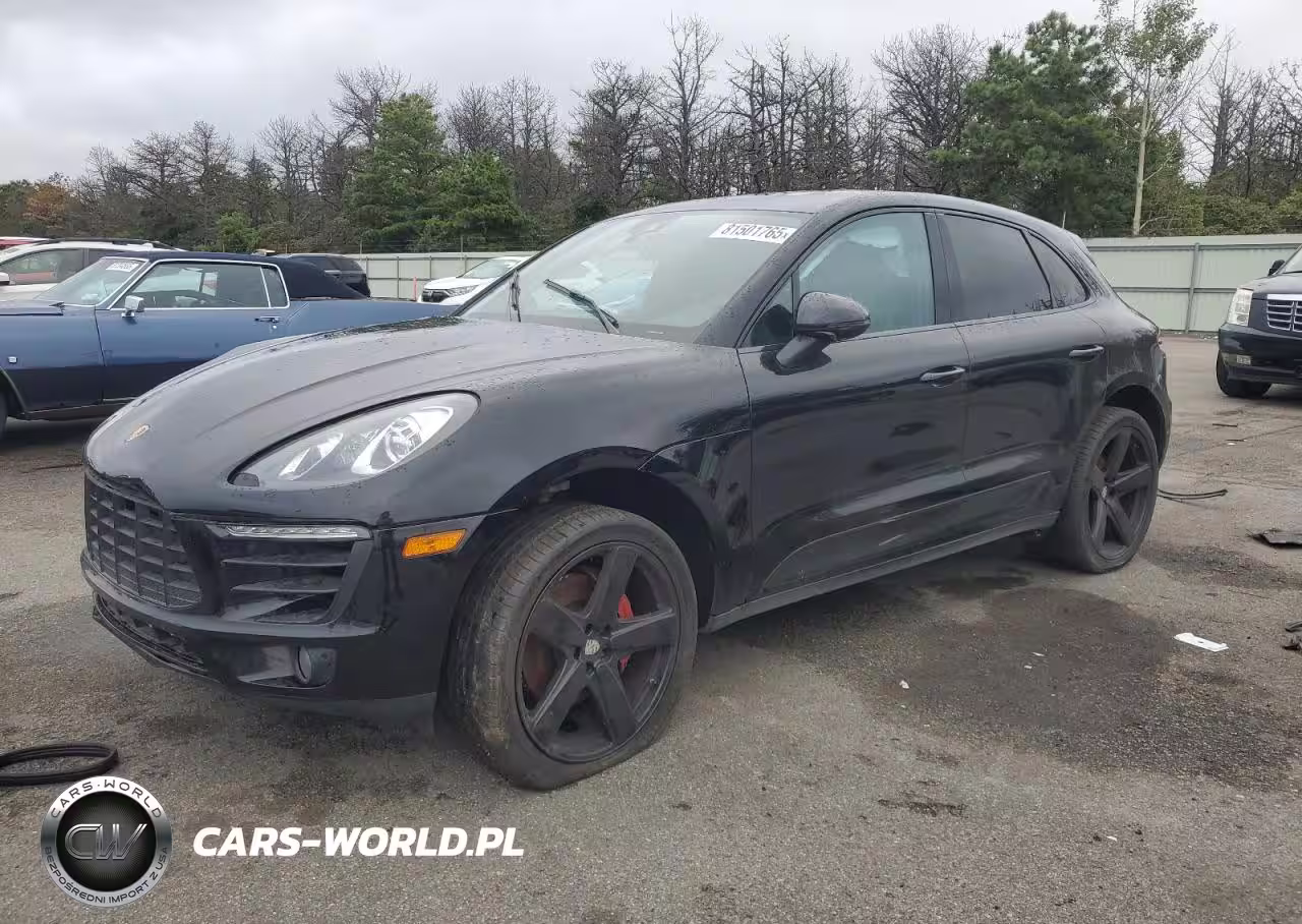 PORSCHE