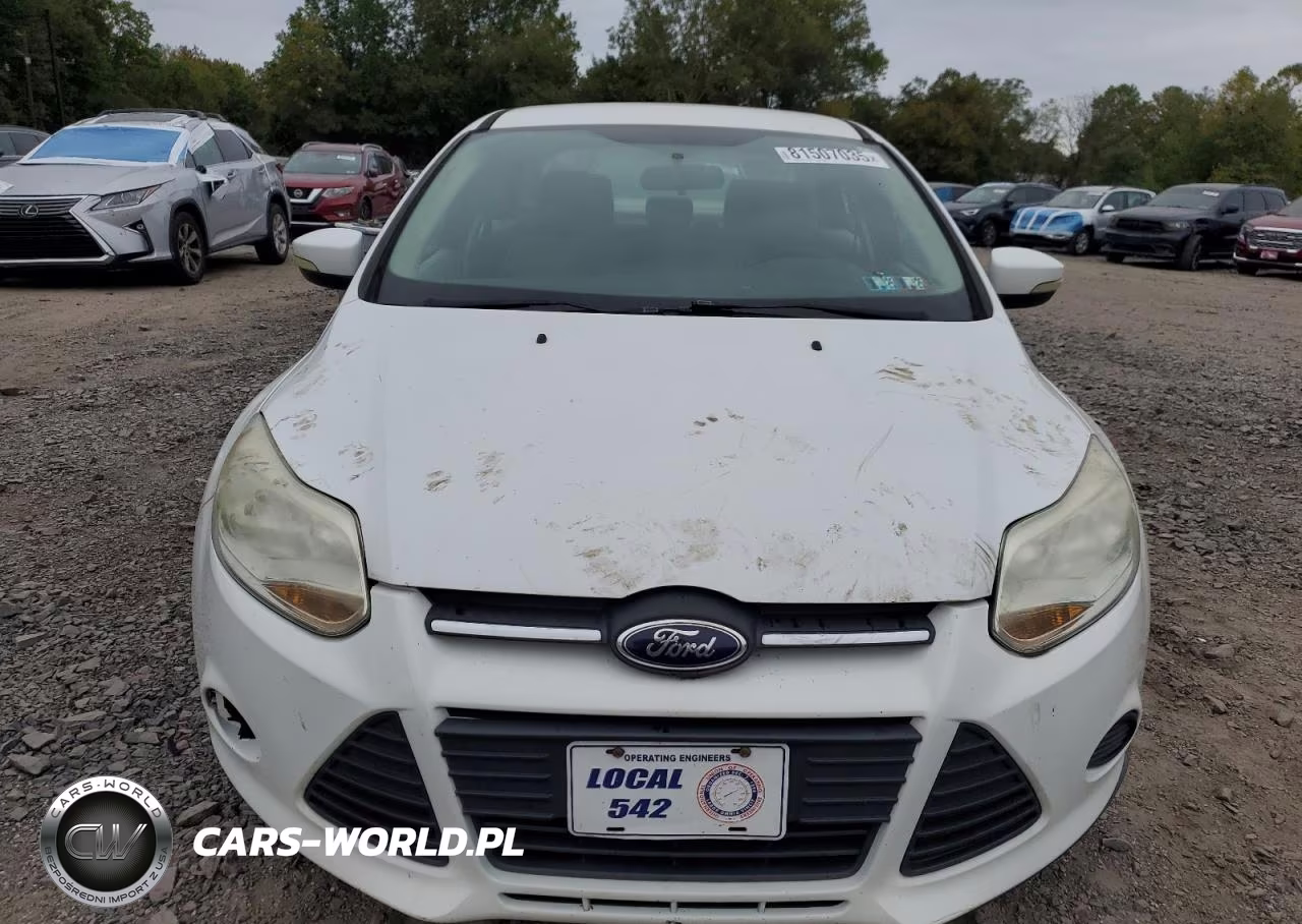 2014 Ford Focus Se VIN:1FADP3F2XEL226839 - 5