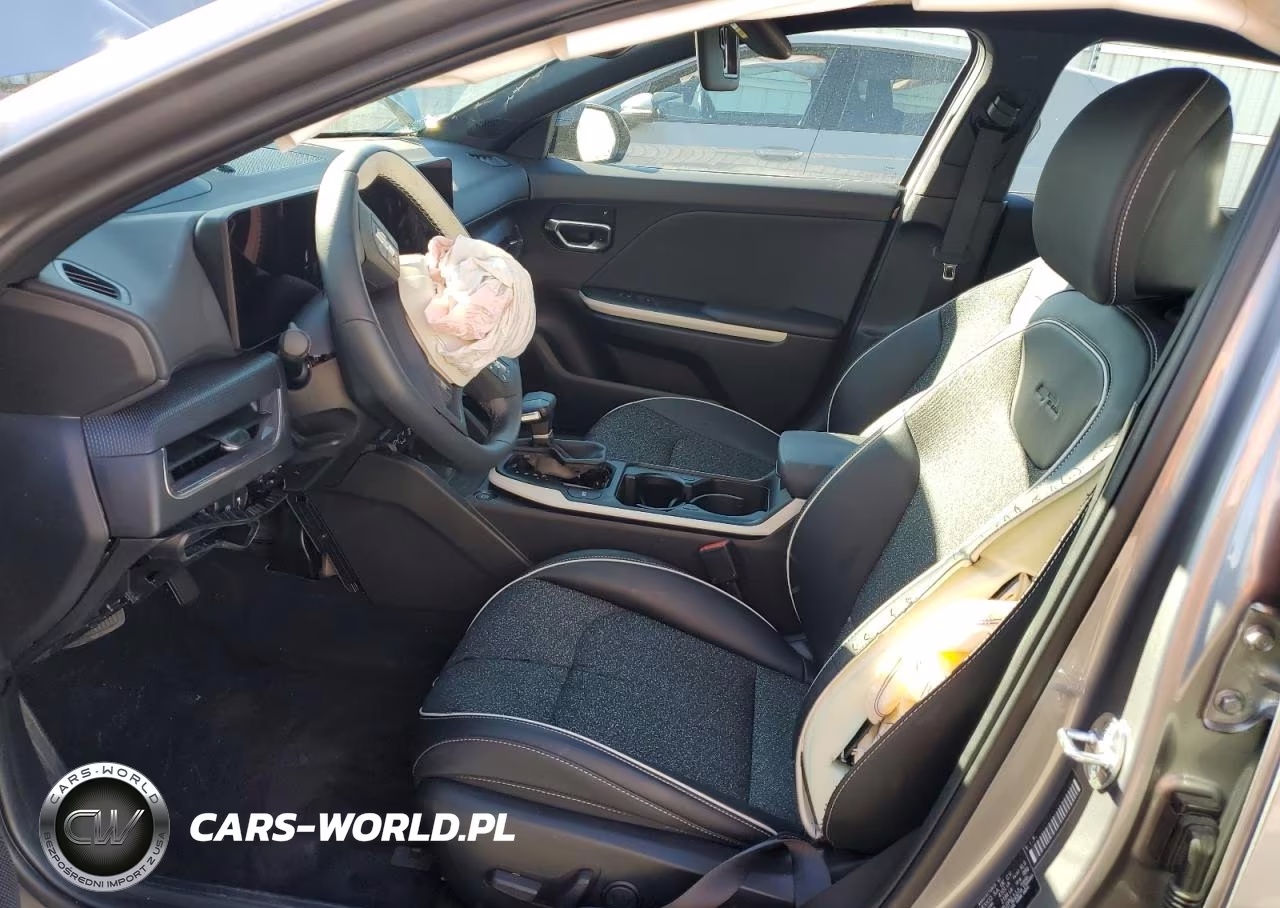 2025 Kia K4 Gt Line VIN:3KPFW4DE1SE159884 - 7