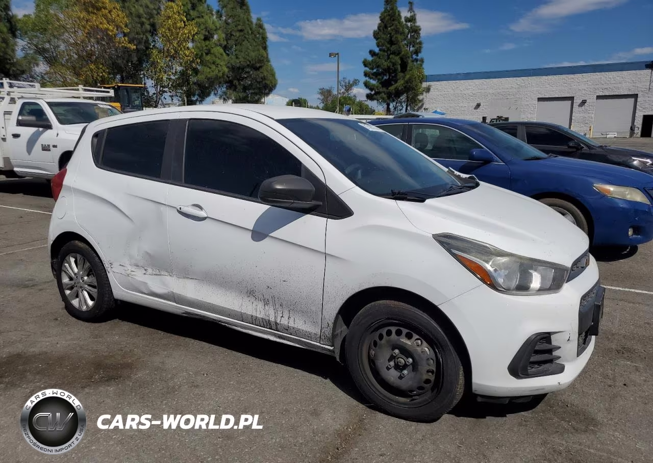 2017 Chevrolet Spark Ls VIN:KL8CB6SA1HC826634 - 4