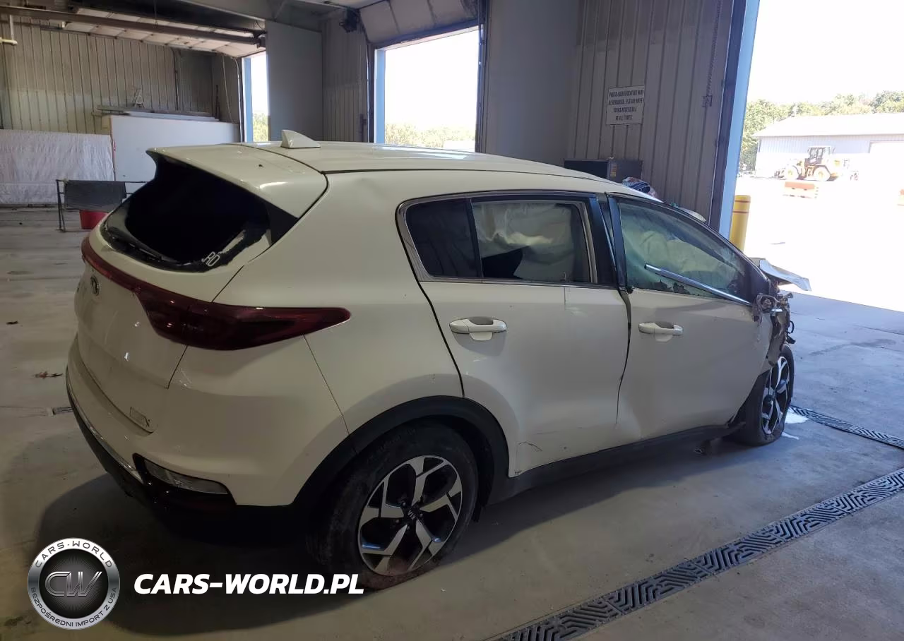 2021 Kia Sportage Lx VIN:KNDPMCAC0M7944973 - 3