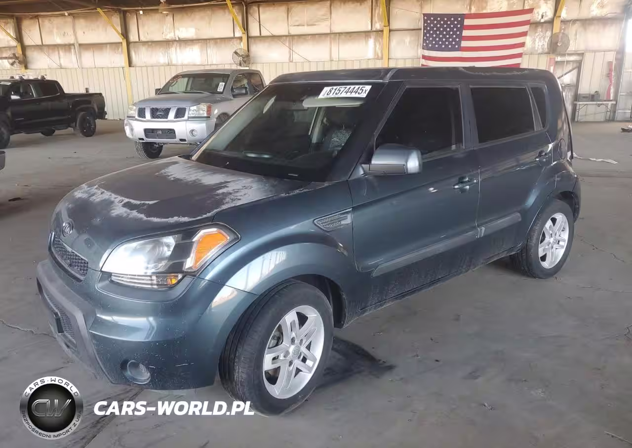 2011 Kia Soul +