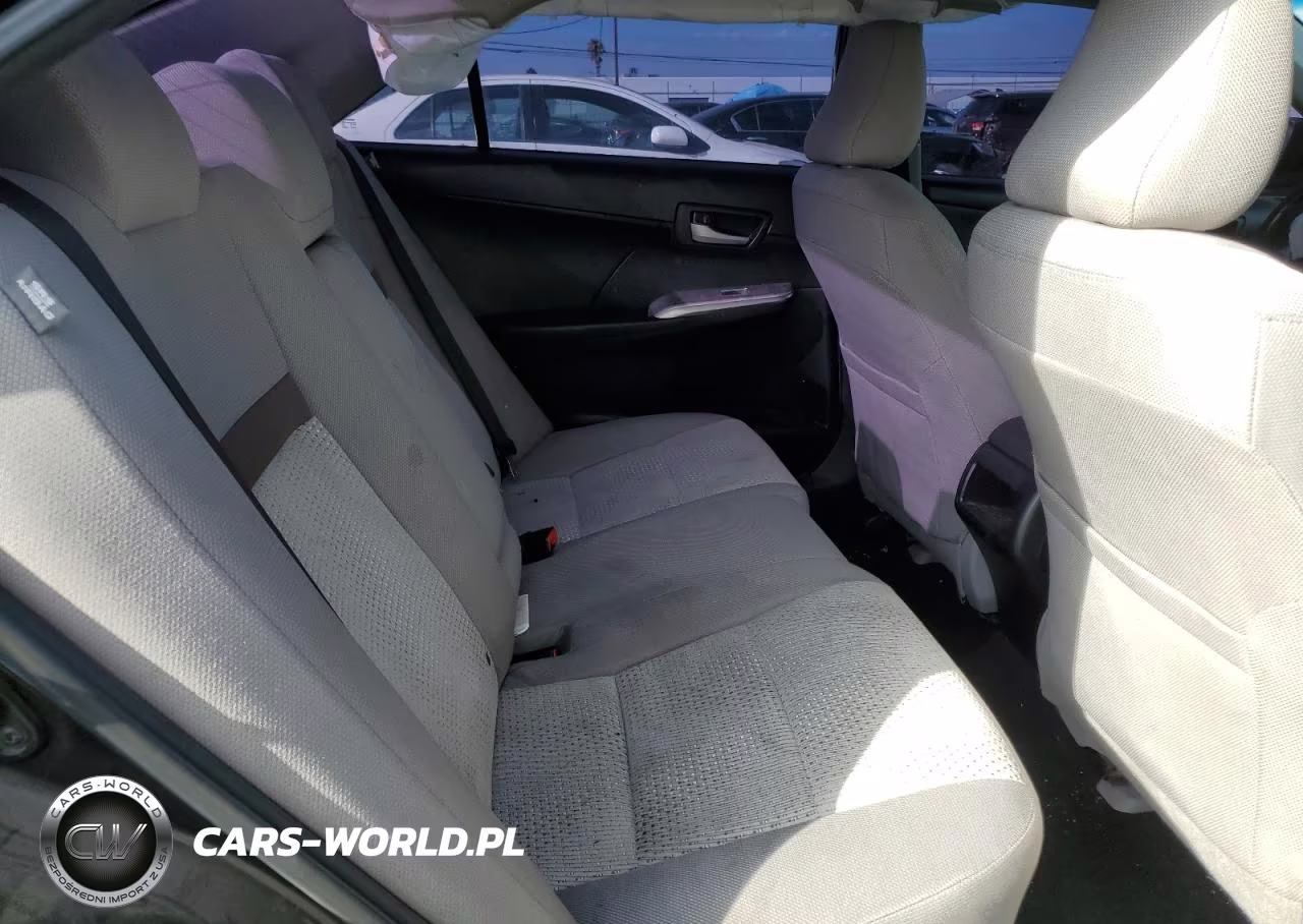 2014 Toyota Camry L VIN:4T1BF1FKXEU745582 - 10