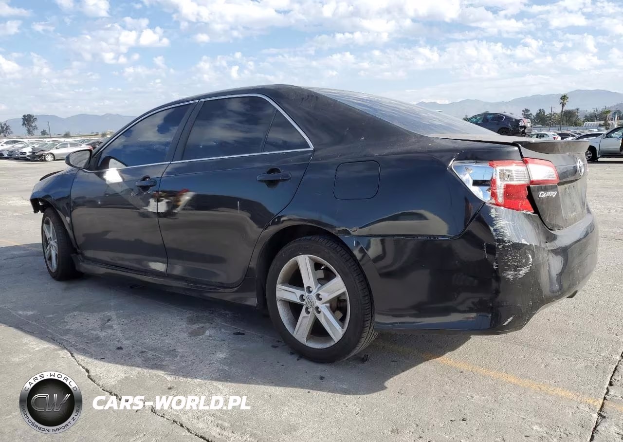 2014 Toyota Camry L VIN:4T1BF1FKXEU745582 - 2