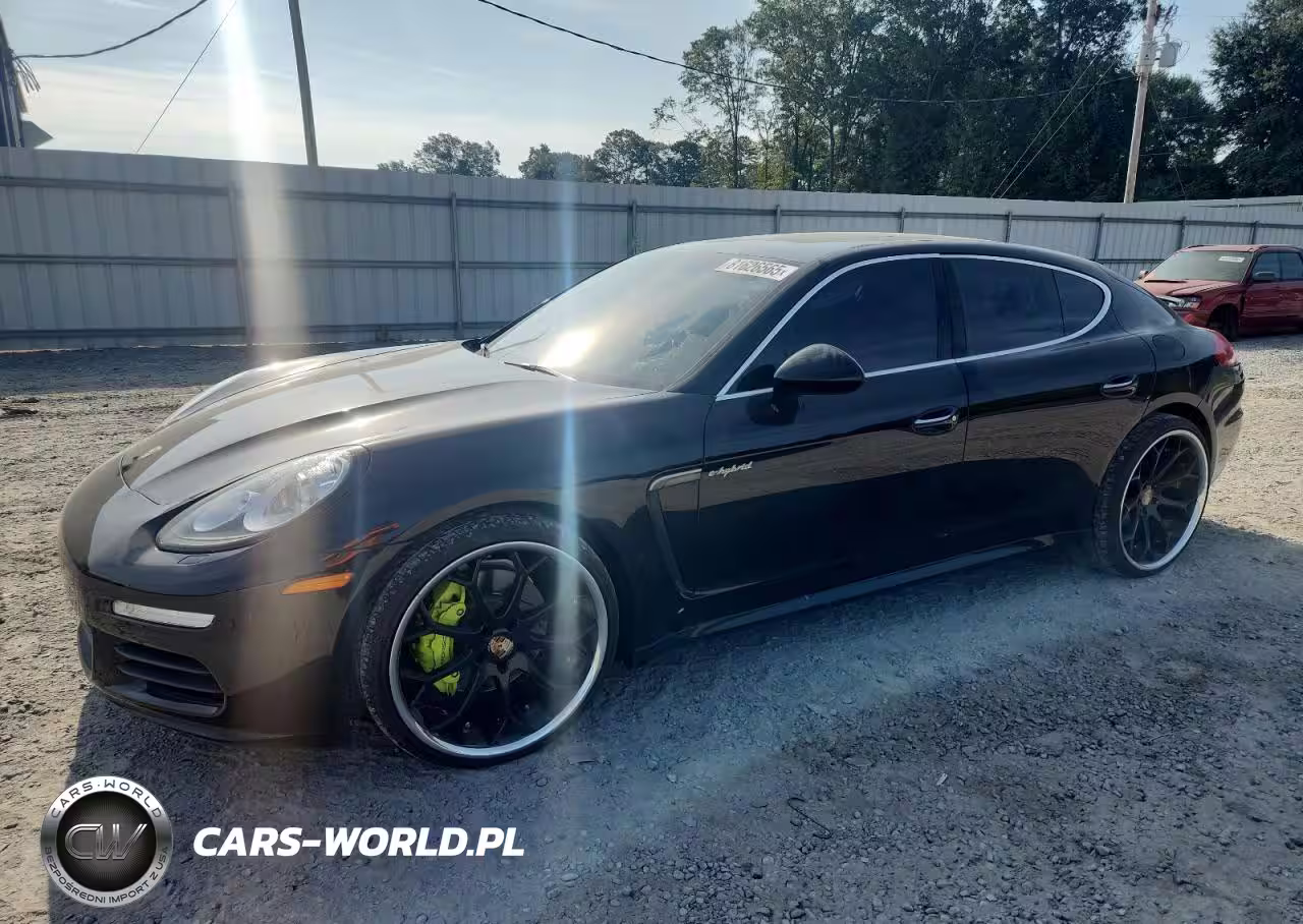 PORSCHE