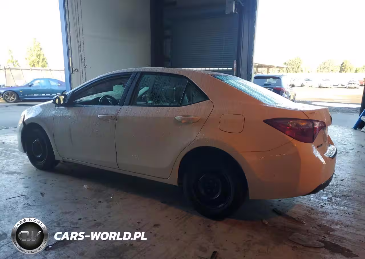 2017 Toyota Corolla L VIN:5YFBURHE6HP663446 - 2