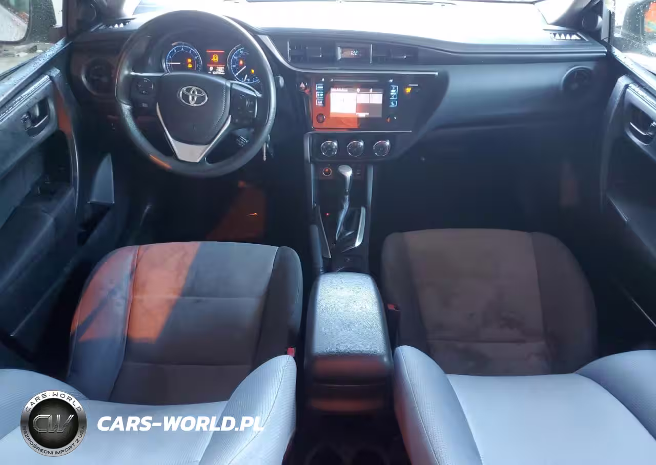 2017 Toyota Corolla L VIN:5YFBURHE6HP663446 - 8