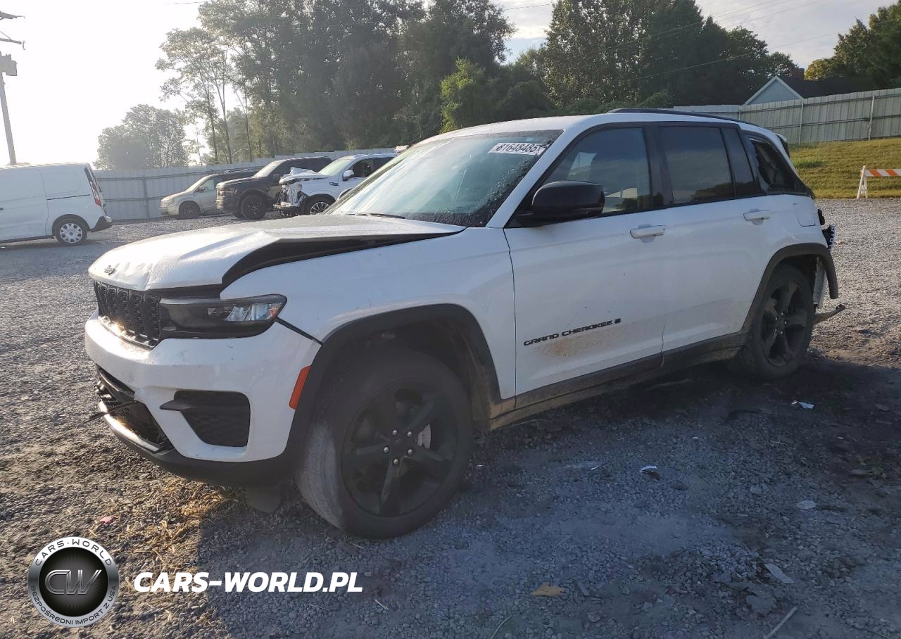2022 Jeep Grand Cherokee Laredo