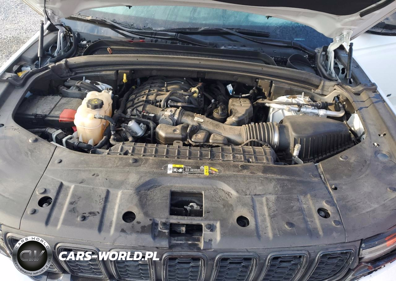 2022 Jeep Grand Cherokee Laredo VIN:1C4RJHAG7N8573971 - 12