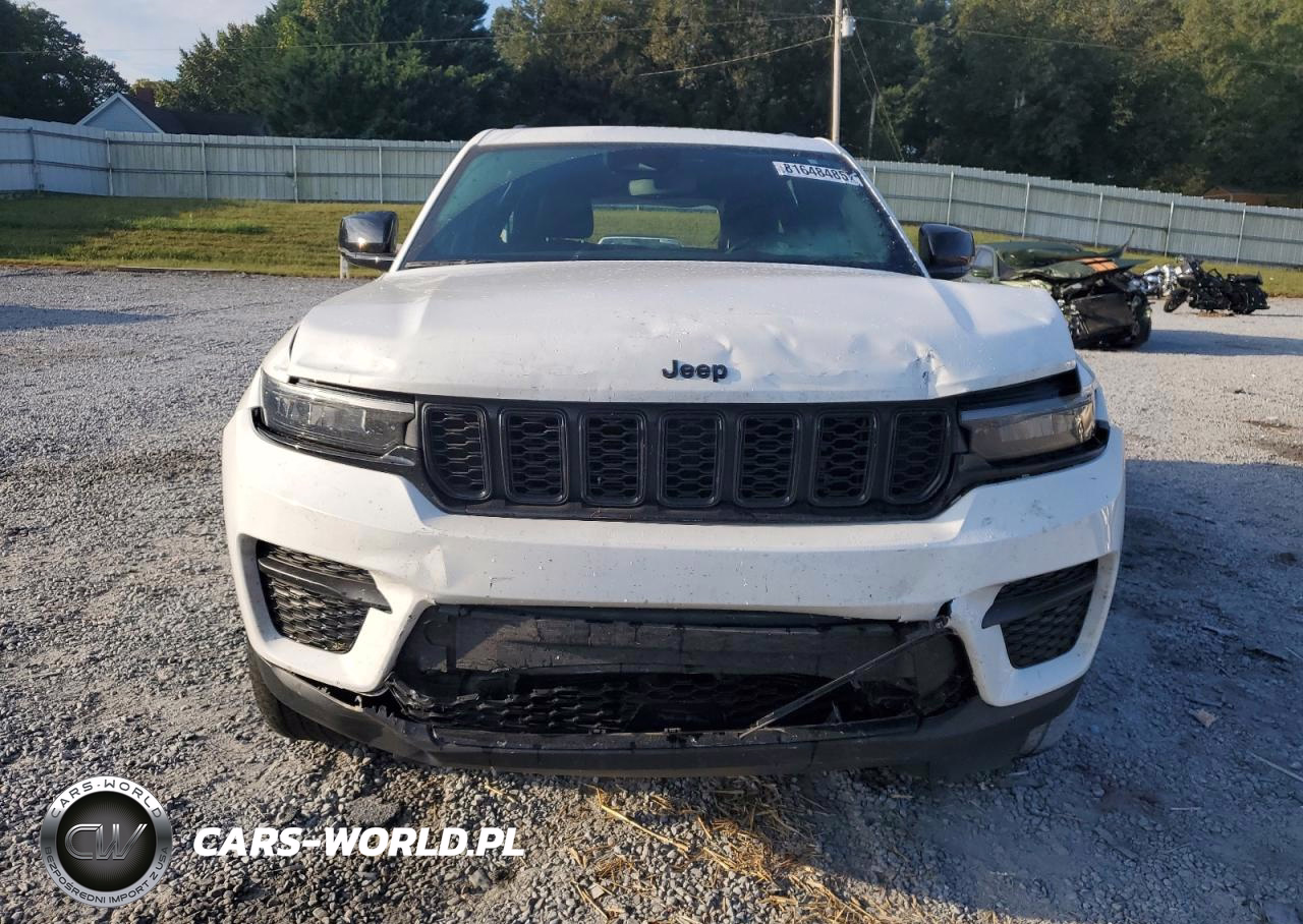 2022 Jeep Grand Cherokee Laredo VIN:1C4RJHAG7N8573971 - 5