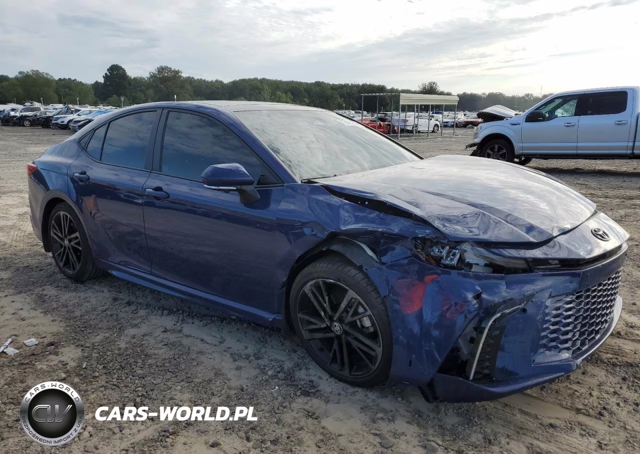 2025 Toyota Camry Xse VIN:4T1DAACK6SU034565 - 4