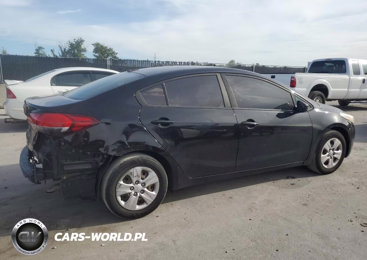2018 Kia Forte Lx VIN:3KPFK4A77JE236791 - 3