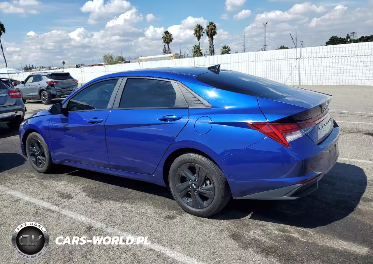2023 Hyundai Elantra Blue VIN:KMHLM4AJ3PU075516 - 2