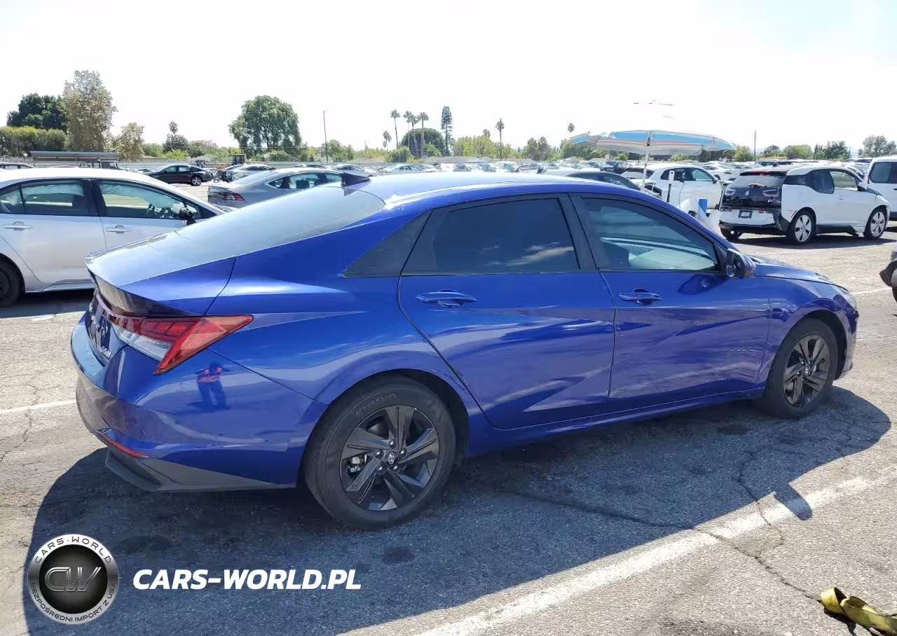 2023 Hyundai Elantra Blue VIN:KMHLM4AJ3PU075516 - 3