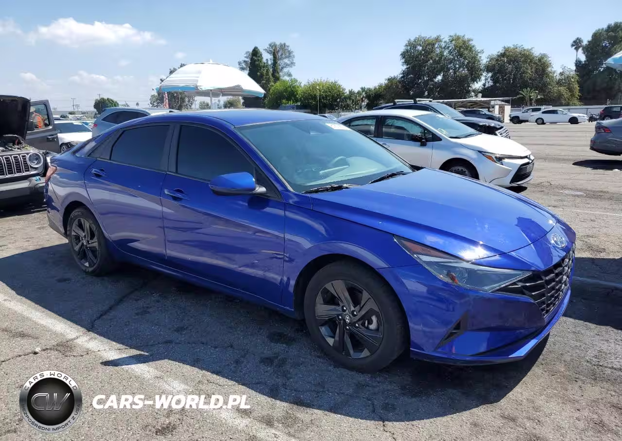 2023 Hyundai Elantra Blue VIN:KMHLM4AJ3PU075516 - 4