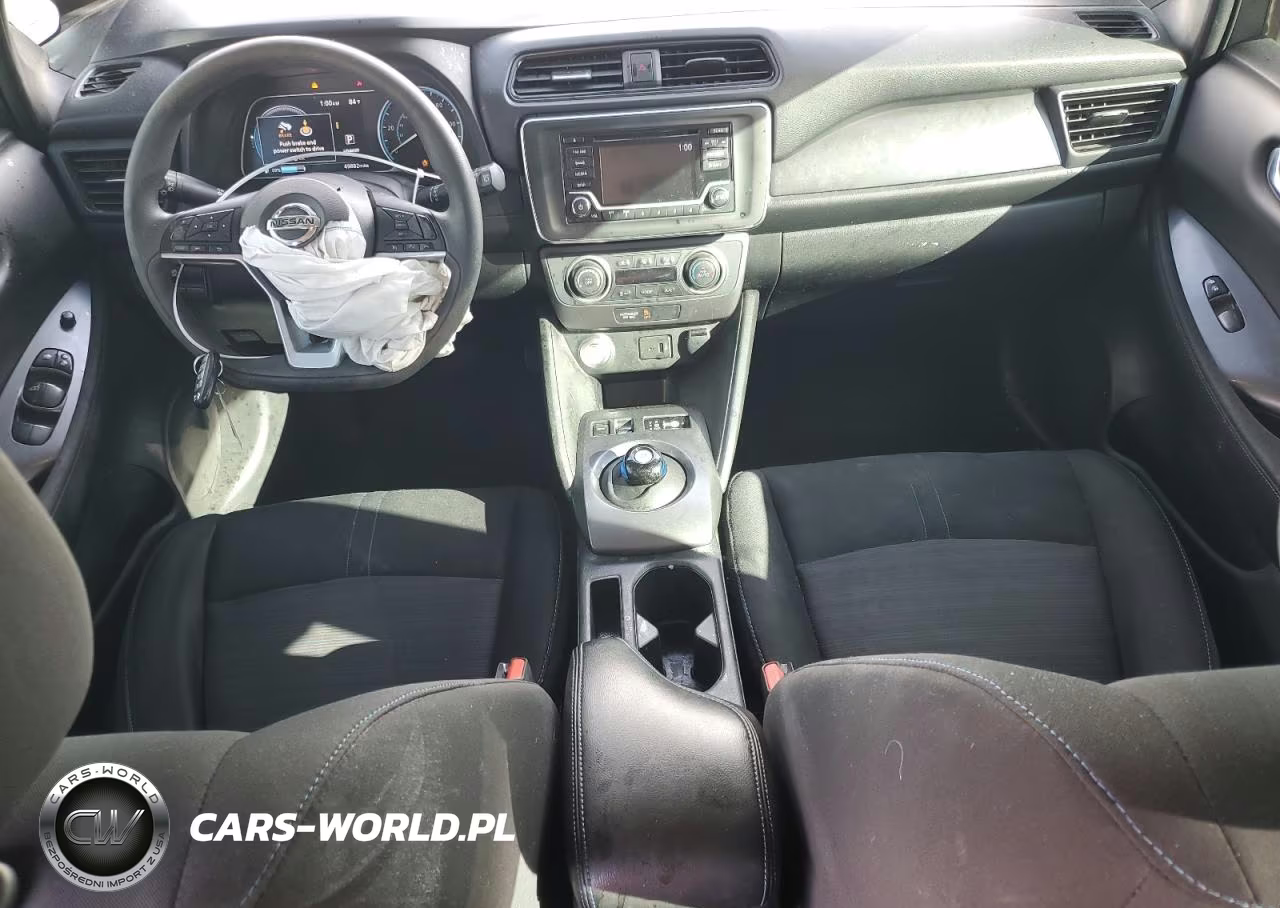 2018 Nissan Leaf S VIN:1N4AZ1CP1JC301360 - 8