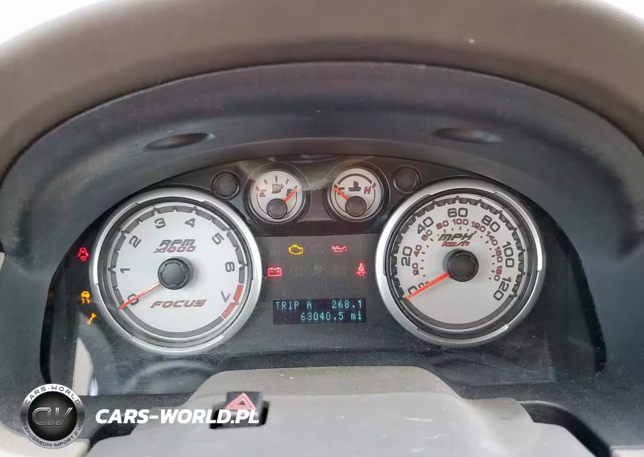 2010 Ford Focus Se VIN:1FAHP3FN6AW110817 - 9
