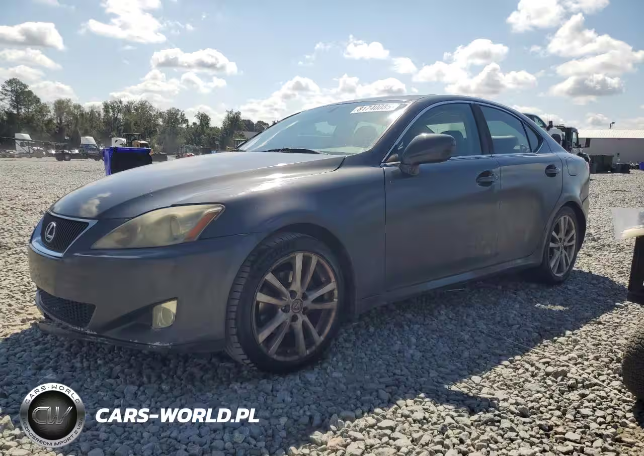 LEXUS