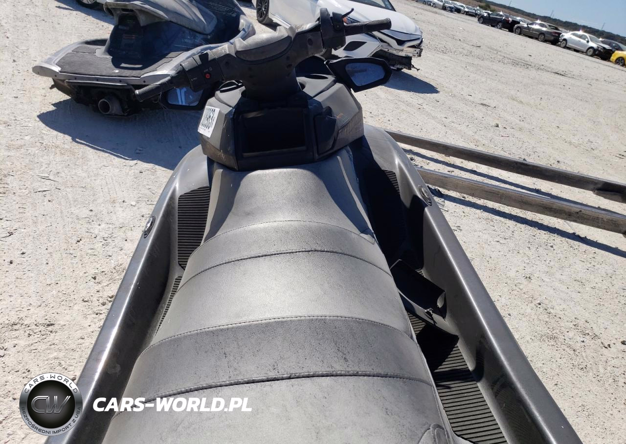 2012 Yamaha Jet Ski VIN:YAMA2593B212 - 5