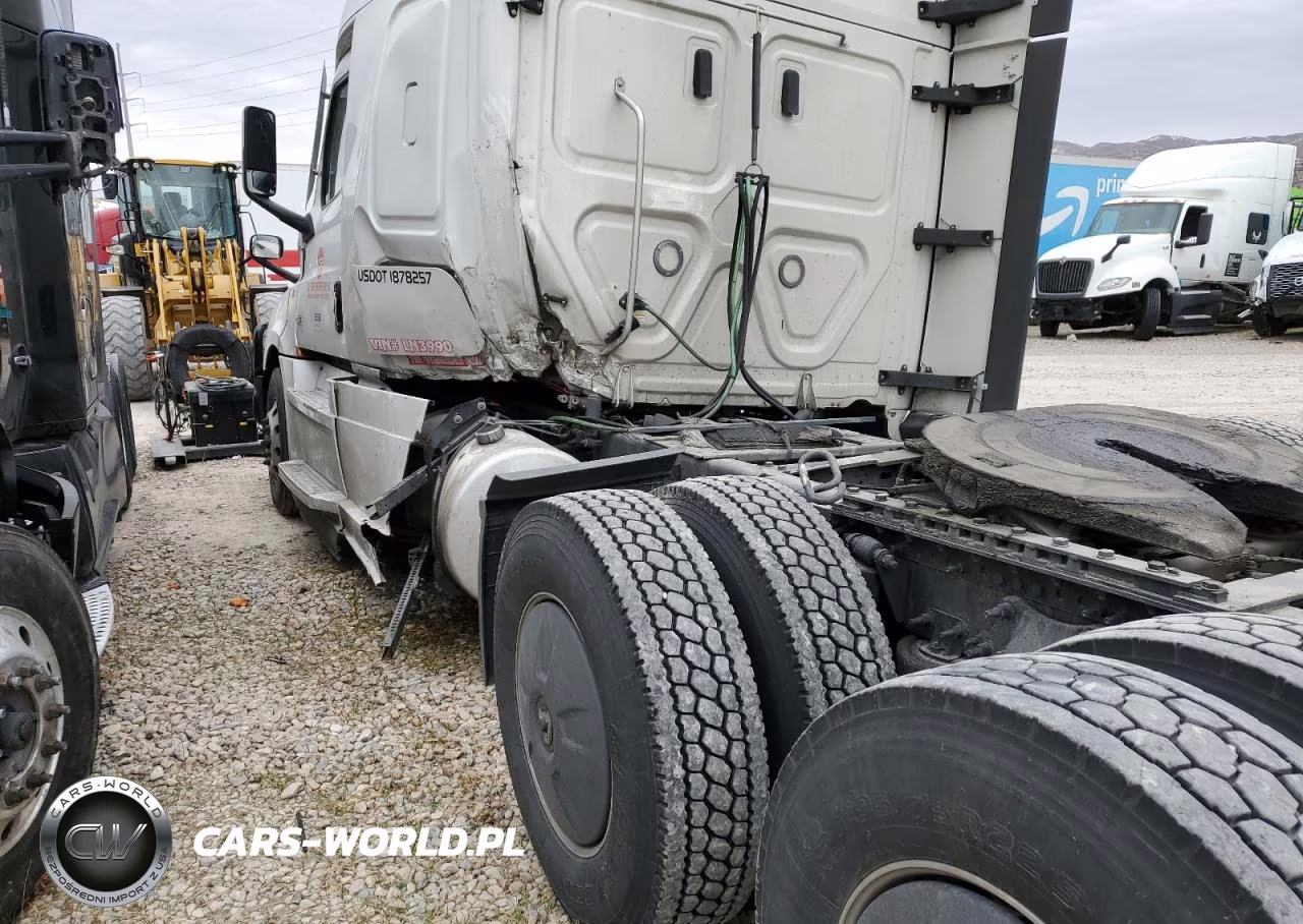 2020 Freightliner Cascadia 126 VIN:3AKJHHDR0LSLN3990 - 9