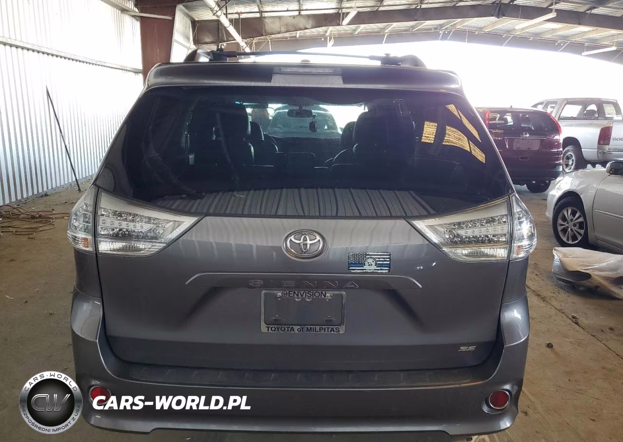 2014 Toyota Sienna Sport VIN:5TDXK3DC8ES442804 - 6