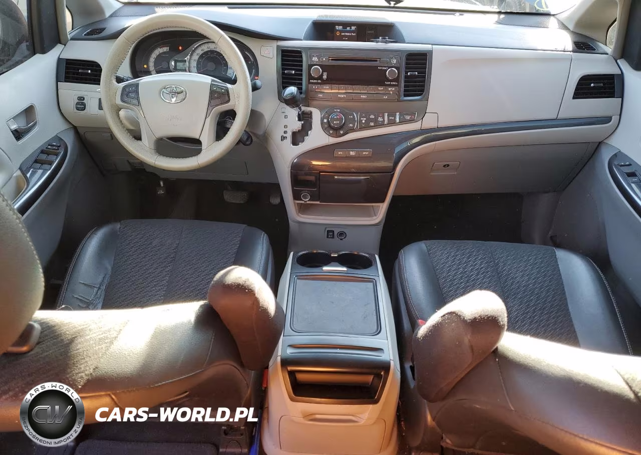 2014 Toyota Sienna Sport VIN:5TDXK3DC8ES442804 - 8