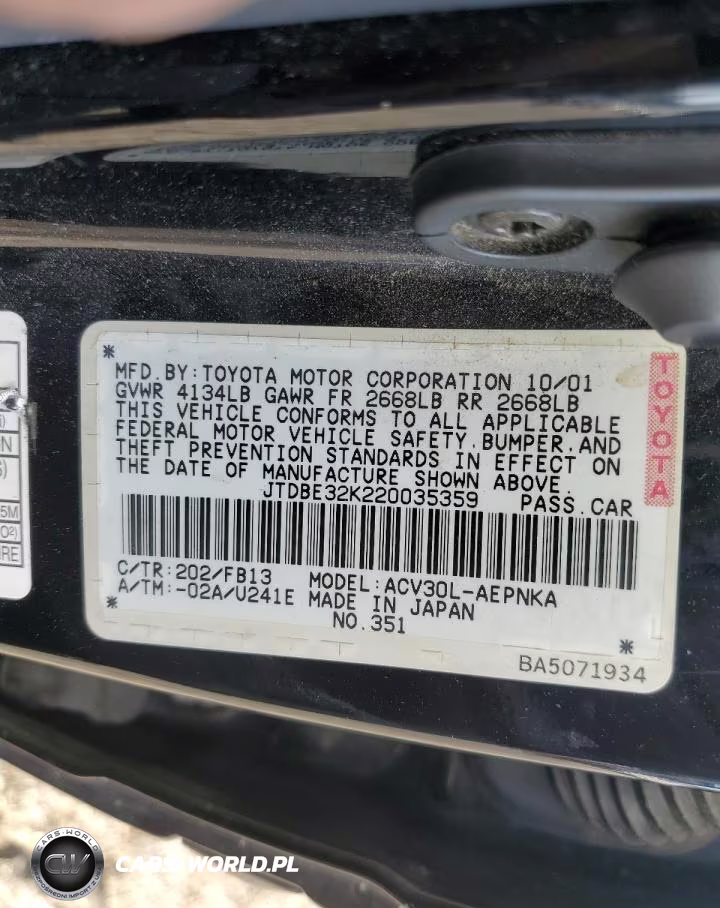 2002 Toyota Camry Le VIN:JTDBE32K220035359 - 12