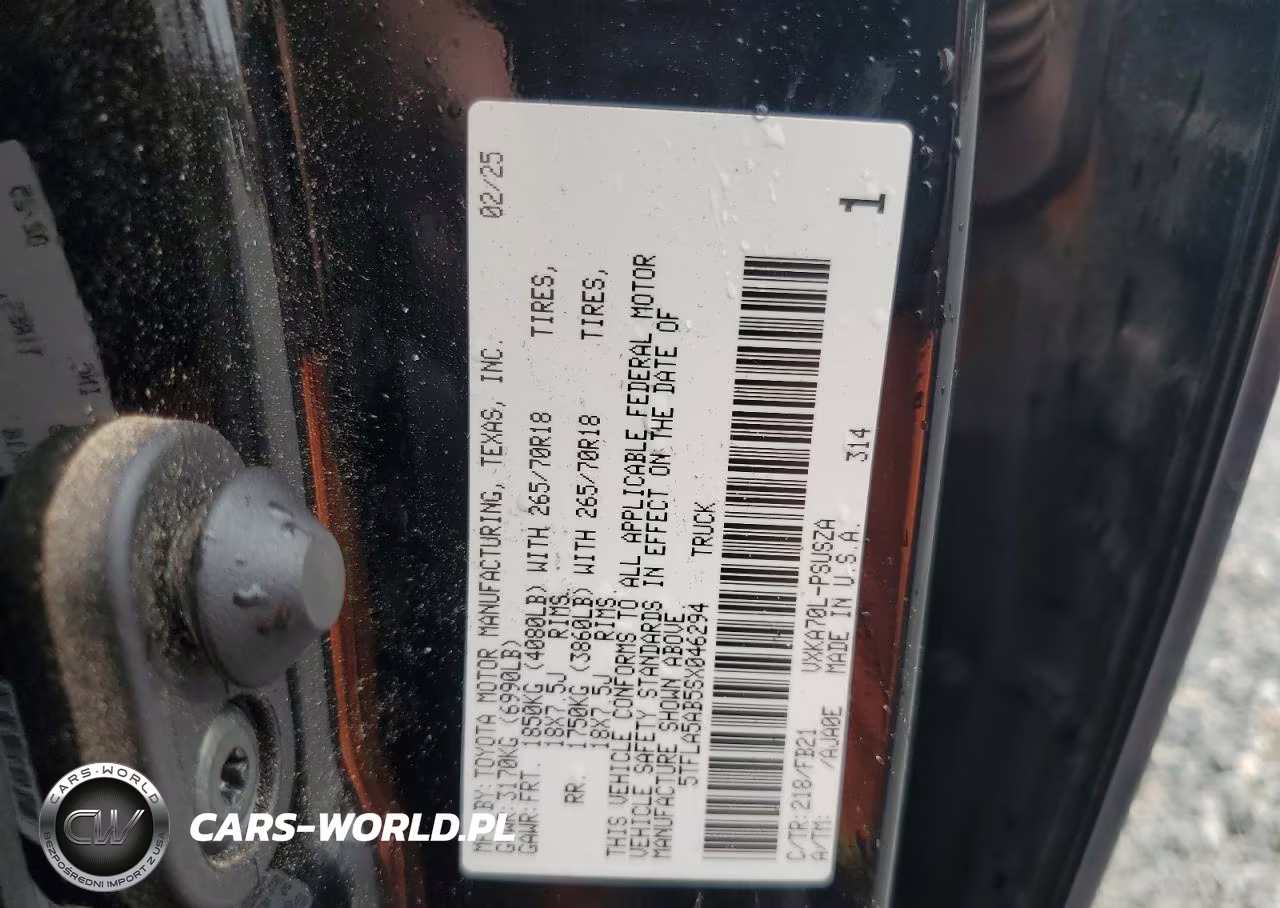 2025 Toyota Tundra Crewmax Sr VIN:5TFLA5AB5SX046294 - 12