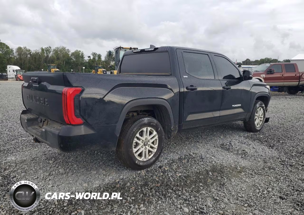 2025 Toyota Tundra Crewmax Sr VIN:5TFLA5AB5SX046294 - 3