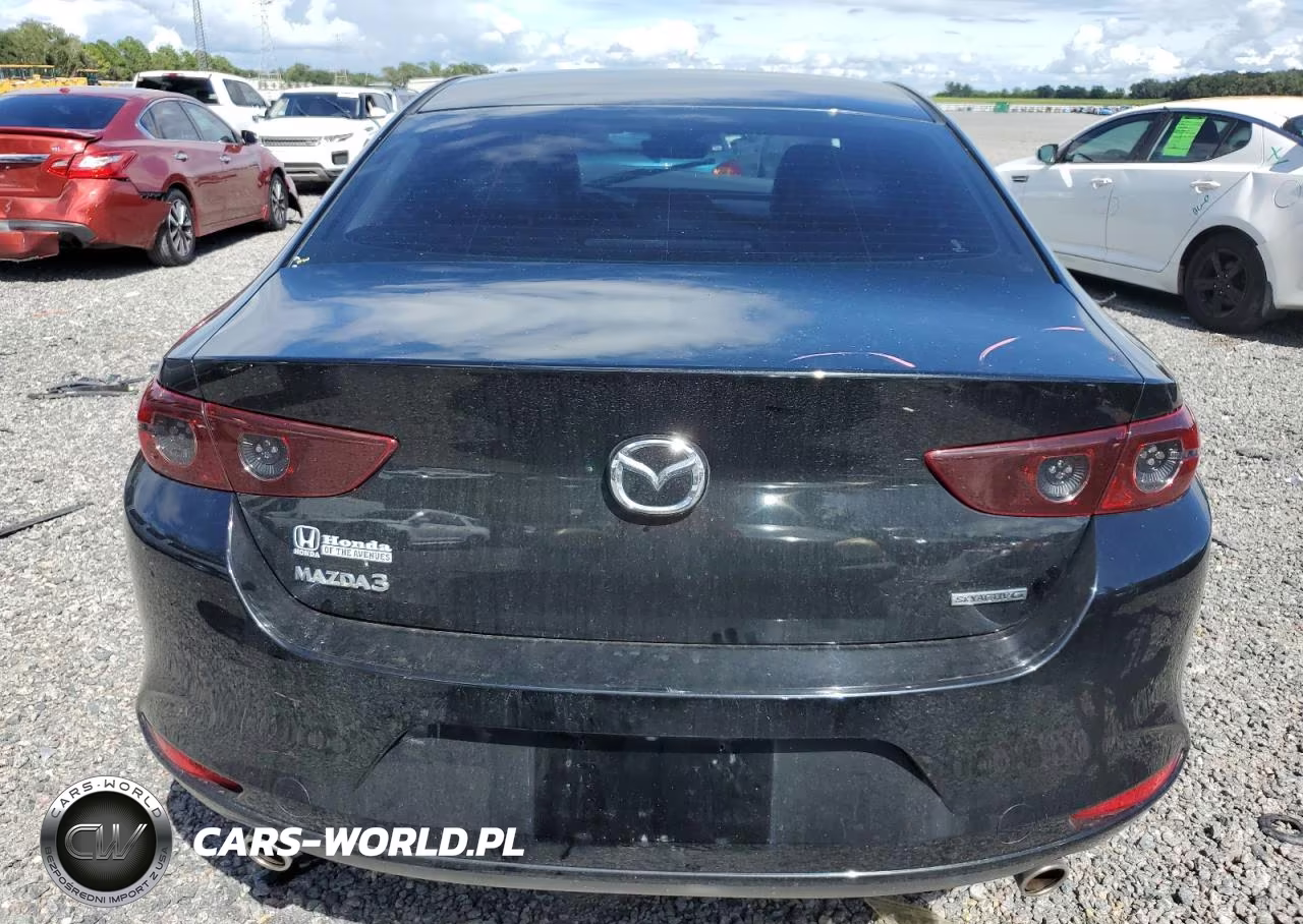 2019 Mazda 3 Preferred Plus VIN:JM1BPACL1K1107121 - 6