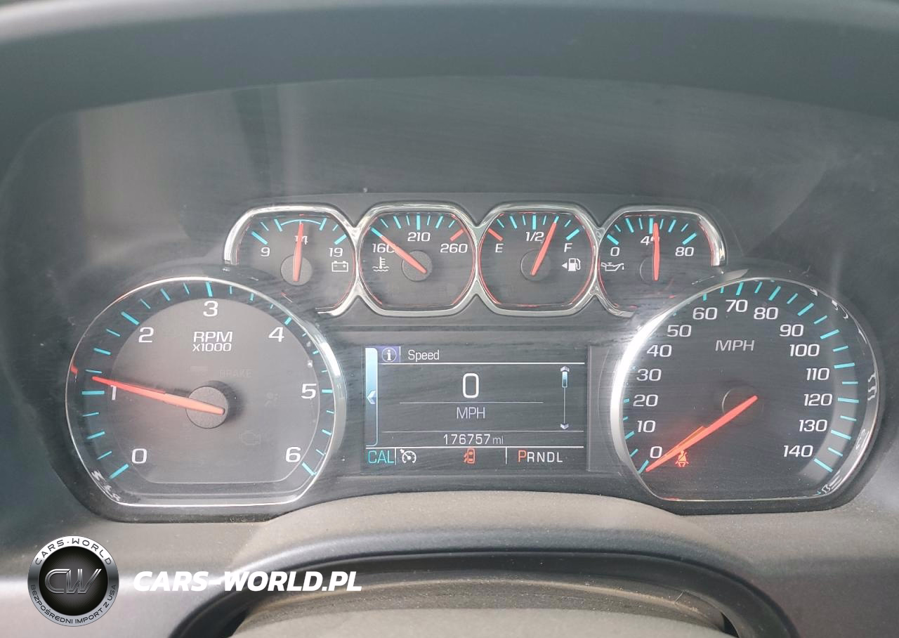 2018 Chev Silverado K1500 Lt VIN:3GCUKREC9JG149586 - 9