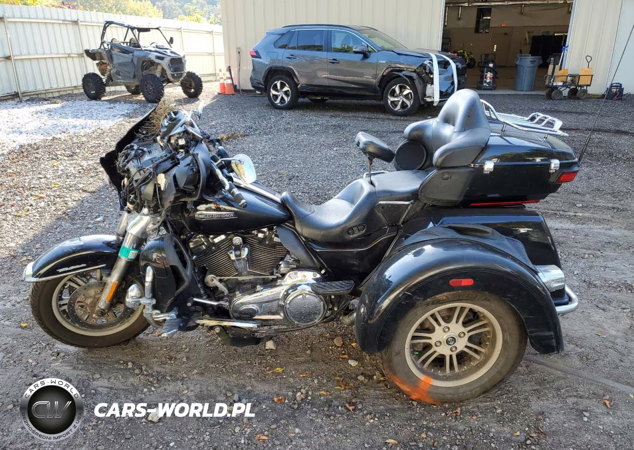 2020 Harley-Davidson Flhtcutg VIN:1HD1MAF16LB857400 - 3