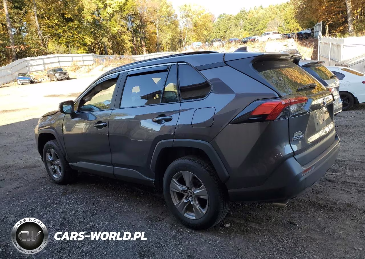 2024 Toyota Rav4 Xle VIN:2T3P1RFV3RC394462 - 2