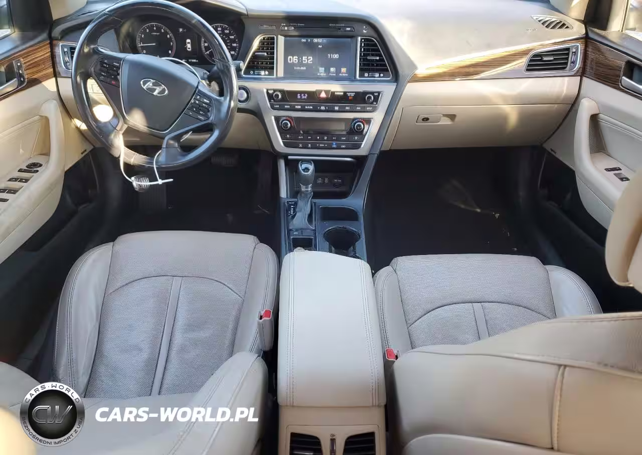 2017 Hyundai Sonata Sport VIN:5NPE34AF9HH510059 - 8