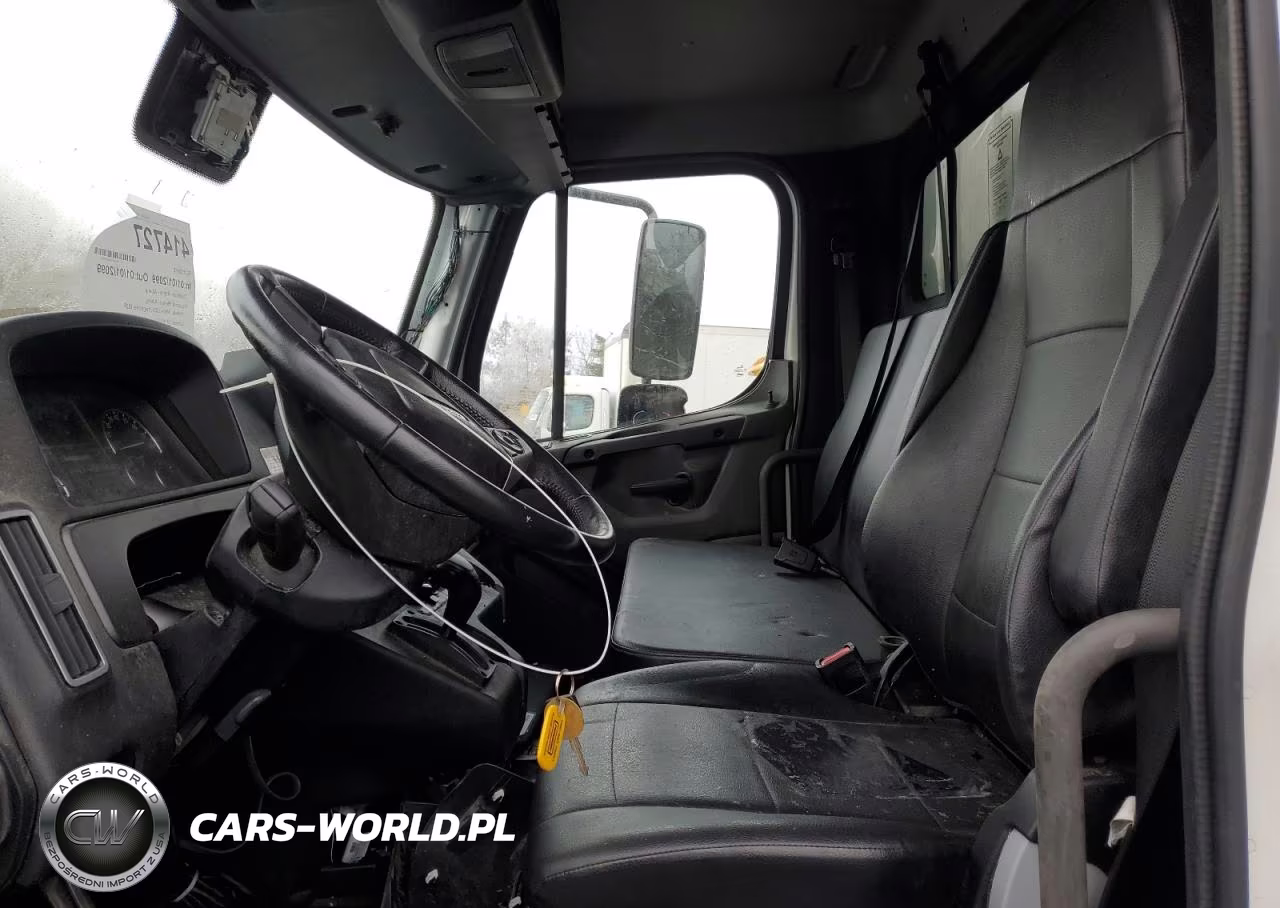2024 Freightliner Buisness Class M2 Refrigerated Box Truck VIN:1FVACWFC1RHUN5751 - 7