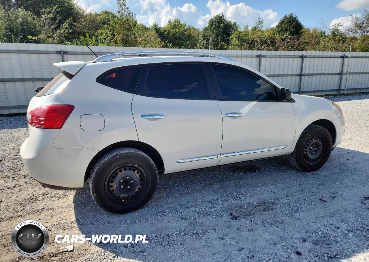 2015 Nissan Rogue Select S VIN:JN8AS5MT3FW151666 - 3