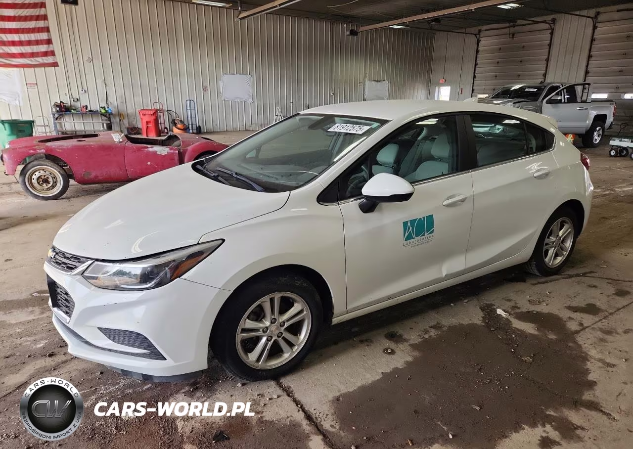 2018 Chevrolet Cruze Lt – zdjęcie 1 z 12