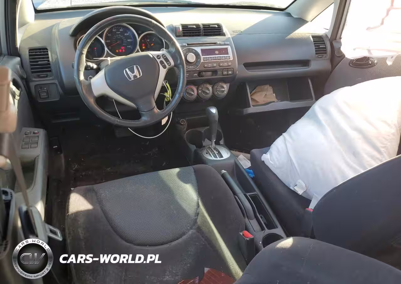 2008 Honda Fit Sport VIN:JHMGD38618S030071 - 8