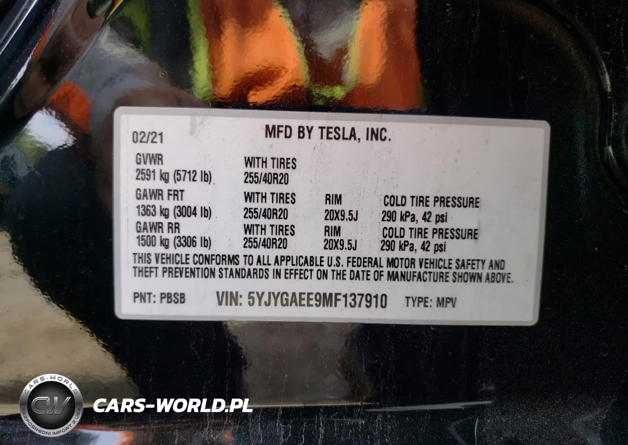 TESLA MODEL Y VIN:5YJYGAEE9MF137910 - 13
